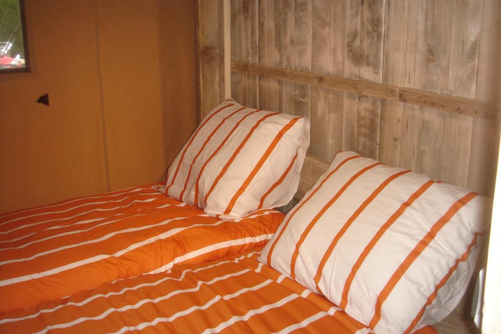 Camping de la Bonnette Caylus Eksteriør bilde